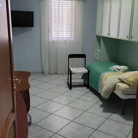 Bed & Breakfast Grotta Del Monaco 3*